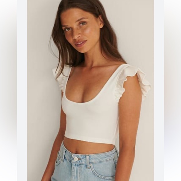 Nordstrom Tops - JOLIE boutique 🤍🤍White Ruffle Sleeve Crop Top NWT